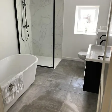Casa de Férias Maison Martha - Sauna En Jacuzzi - 12 Personen *